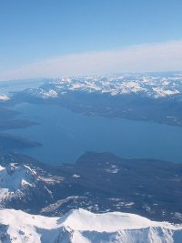 Vista panoramica dalle cime innevate ad Ushuaia